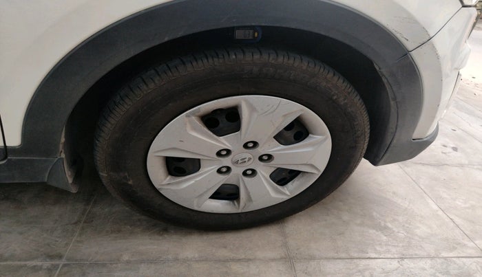 2018 Hyundai Creta S 1.4 DIESEL, Diesel, Manual, 1,10,467 km, tyre