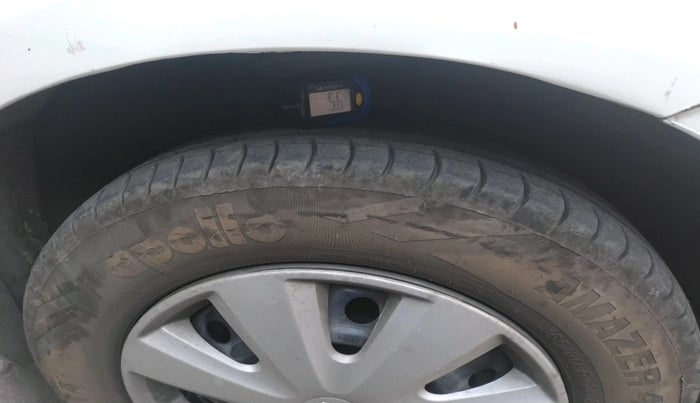 2011 Maruti Swift VDI, Diesel, Manual, 2,03,687 km, tyre