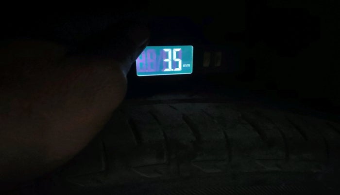 2017 Maruti IGNIS DELTA 1.2, Petrol, Manual, 42,561 km, tyre