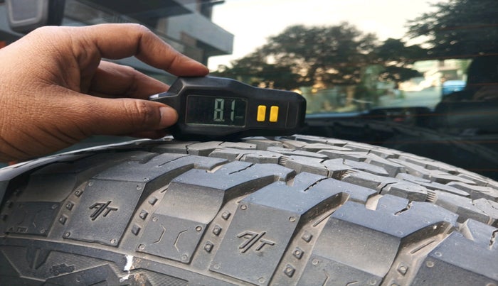 2024 Mahindra Thar LX P 2WD AT HT, Petrol, Automatic, 30,958 km, tyre