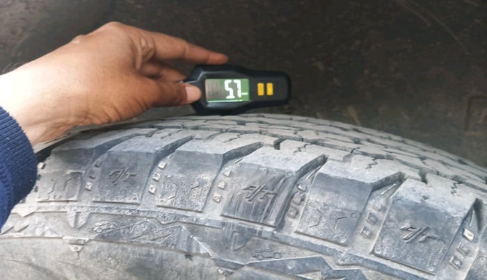 2024 Mahindra Thar LX P 2WD AT HT, Petrol, Automatic, 30,958 km, tyre