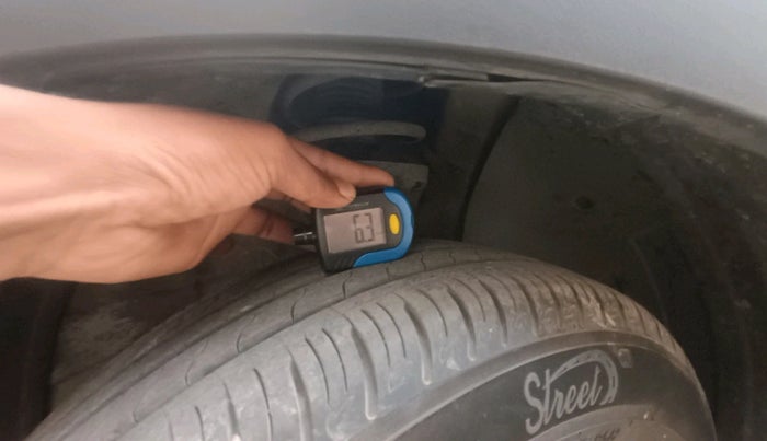 2024 Hyundai VENUE SX (O) MT 1.0 Turbo, Petrol, Manual, 19,000 km, tyre