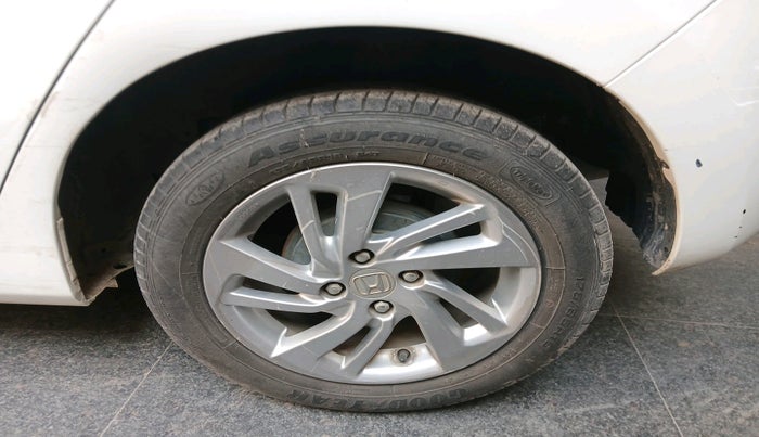 2019 Honda Jazz 1.2L I-VTEC VX CVT, Petrol, Automatic, 30,470 km, tyre