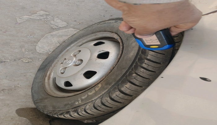 2012 Hyundai Santro Xing GL PLUS, Petrol, Manual, 52,830 km, tyre