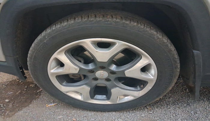 2018 Jeep Compass LIMITED PLUS DIESEL, Diesel, Manual, 1,53,481 km, tyre