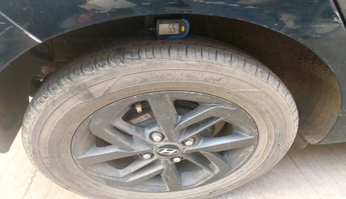 2020 Hyundai GRAND I10 NIOS SPORTZ AMT 1.2 KAPPA VTVT, Petrol, Automatic, 40,807 km, tyre