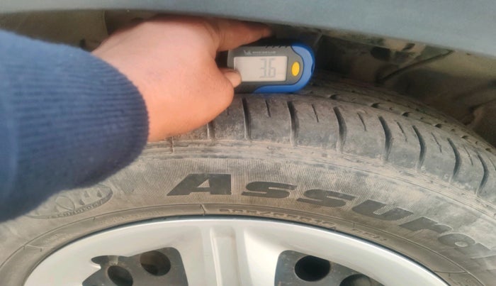 2022 KIA SELTOS HTE 1.5 DIESEL, Diesel, Manual, 28,647 km, tyre