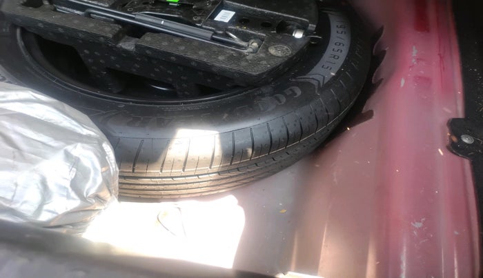 2022 Skoda SLAVIA AMBITION 1.0L TSI AT, Petrol, Automatic, 83,563 km, tyre