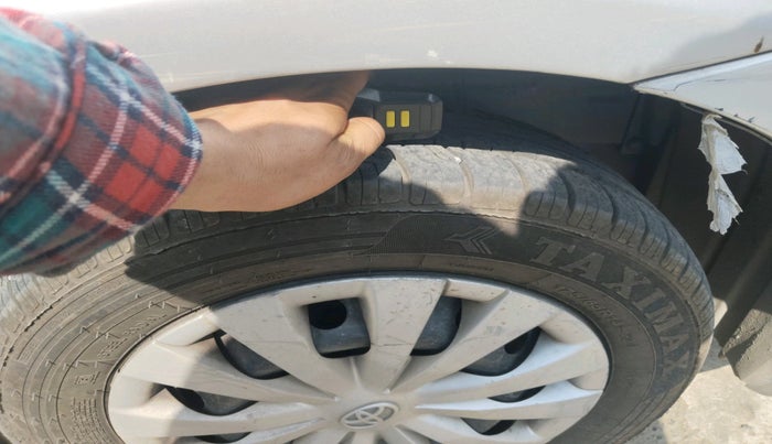 2011 Toyota Etios G, Petrol, Manual, 1,46,389 km, tyre