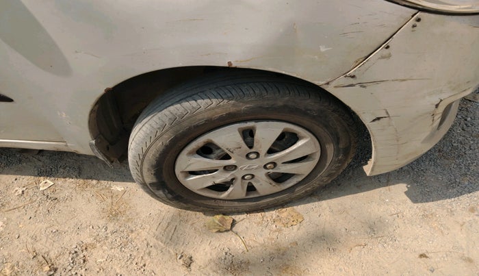 2012 Hyundai i10 MAGNA 1.2, Petrol, Manual, 68,966 km, tyre