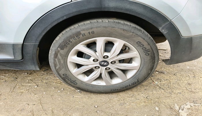 2019 Hyundai Creta SX 1.6 DIESEL, Diesel, Manual, 1,09,888 km, tyre