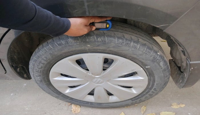 2018 Maruti Ertiga VXI CNG, CNG, Manual, 86,370 km, tyre