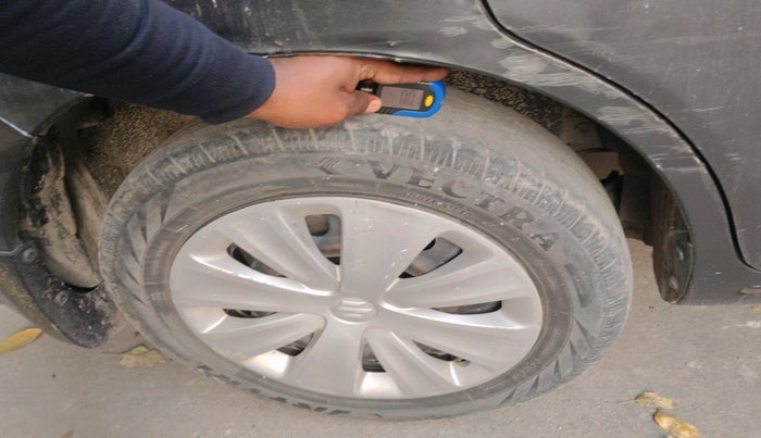 2018 Maruti Ertiga VXI CNG, CNG, Manual, 86,370 km, tyre