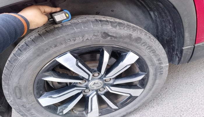 2019 MG HECTOR SHARP 1.5 DCT PETROL, Petrol, Automatic, 60,620 km, tyre