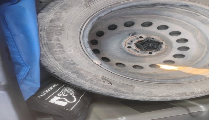 2023 Tata NEXON XM SUNROOF PETROL, Petrol, Manual, 65,437 km, tyre