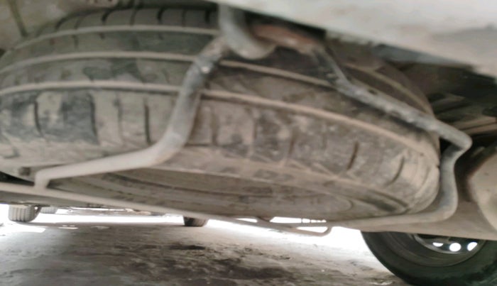 2013 Maruti Ertiga VXI, Petrol, Manual, 76,170 km, tyre