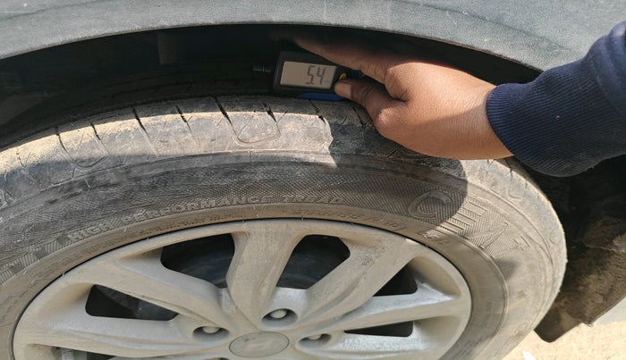 2020 Hyundai Creta SX AT 1.6 DIESEL, Diesel, Automatic, 1,67,631 km, tyre