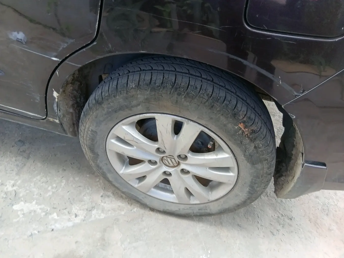 2017 Maruti Ertiga VDI SHVS, Diesel, Manual, 99,156 km, tyre