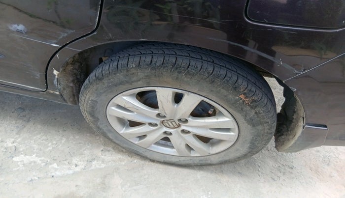 2017 Maruti Ertiga VDI SHVS, Diesel, Manual, 99,156 km, tyre