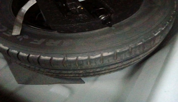 2024 Volkswagen VIRTUS TOPLINE TSI 1.0 AT, Petrol, Automatic, 8,566 km, tyre