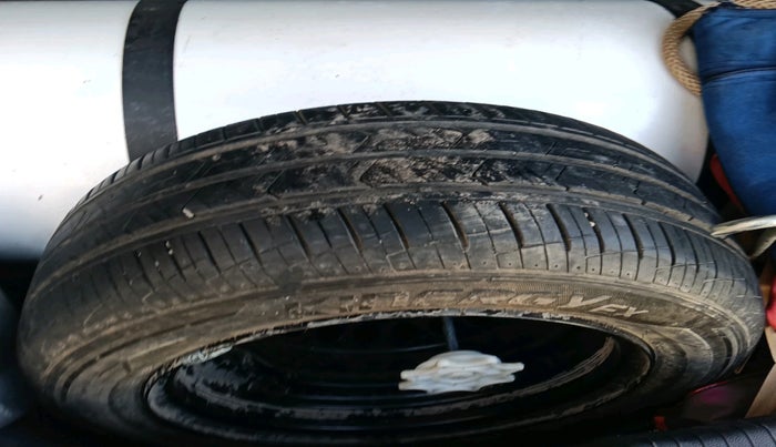 2019 Hyundai Grand i10 SPORTZ AT 1.2 KAPPA VTVT, CNG, Automatic, 68,668 km, tyre