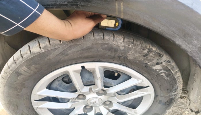 2023 Renault TRIBER RXL MT, CNG, Manual, 62,535 km, tyre