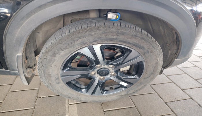 2024 Tata NEXON Fearless Plus S 1.5 Revotorq 6AMT Dark Edition, Diesel, Automatic, 15,076 km, tyre