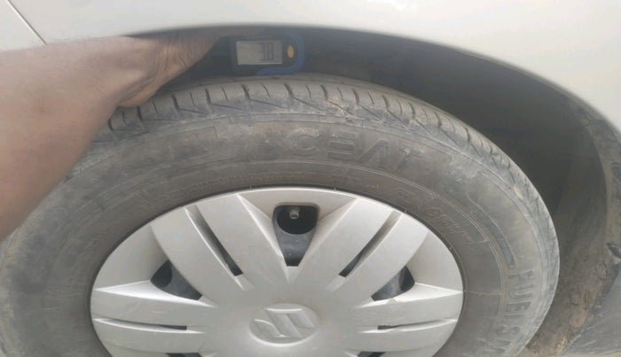 2020 Maruti Alto VXI, Petrol, Manual, 14,988 km, tyre