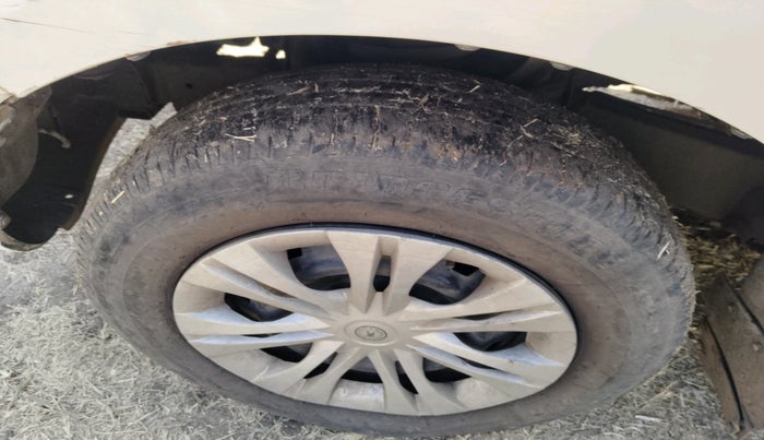 2013 Mahindra Quanto C6, Diesel, Manual, 1,28,032 km, tyre