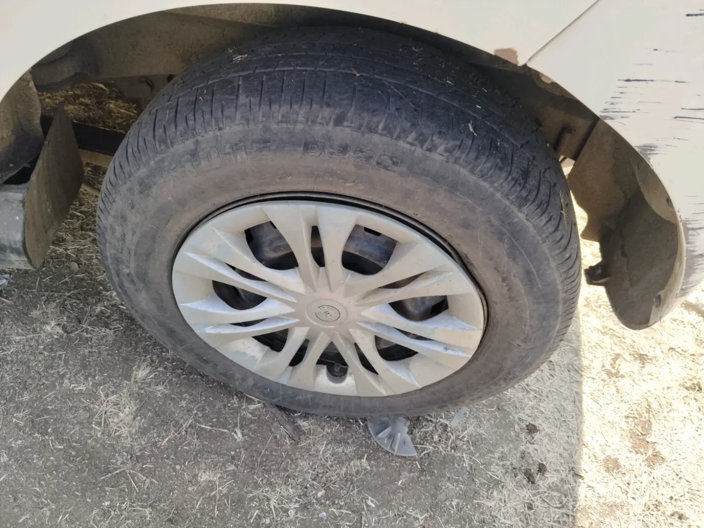 2013 Mahindra Quanto C6, Diesel, Manual, 1,28,032 km, tyre