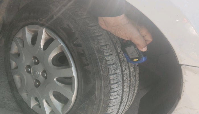 2011 Hyundai i20 MAGNA 1.2, Petrol, Manual, 53,314 km, tyre