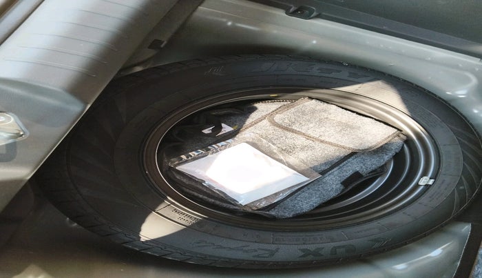 2025 KIA SYROS HTK Plus 1.5 Diesel 6MT, Diesel, Manual, 1,051 km, tyre