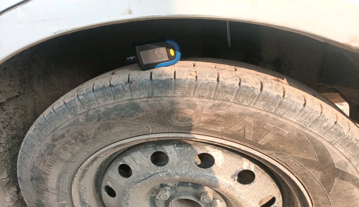 2014 Maruti Swift Dzire VXI, CNG, Manual, 93,528 km, tyre