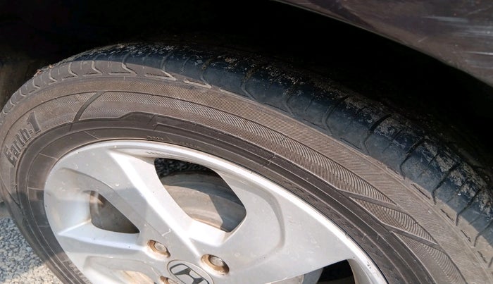 2015 Honda City 1.5L I-DTEC VX, Diesel, Manual, 1,52,238 km, tyre