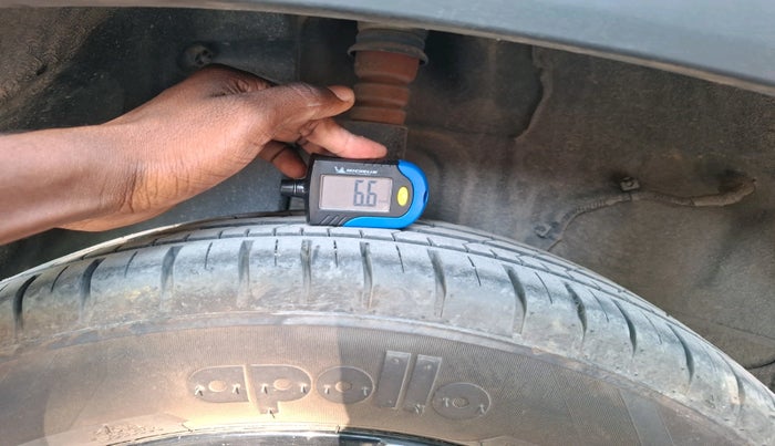 2022 Tata PUNCH CREATIVE  iRA PACK MT, Petrol, Manual, 14,808 km, tyre