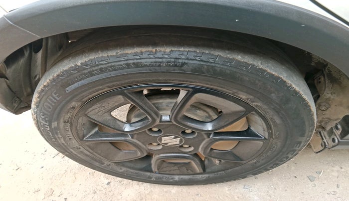 2022 Maruti IGNIS ZETA 1.2, Petrol, Manual, 42,092 km, tyre