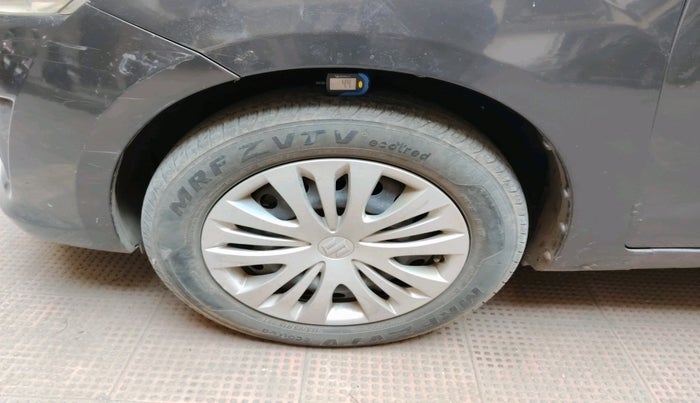 2014 Maruti Ertiga VXI CNG, CNG, Manual, 82,423 km, tyre