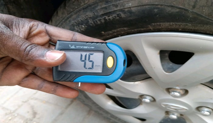 2018 Hyundai Grand i10 SPORTZ 1.2 KAPPA VTVT, Petrol, Manual, 20,956 km, tyre