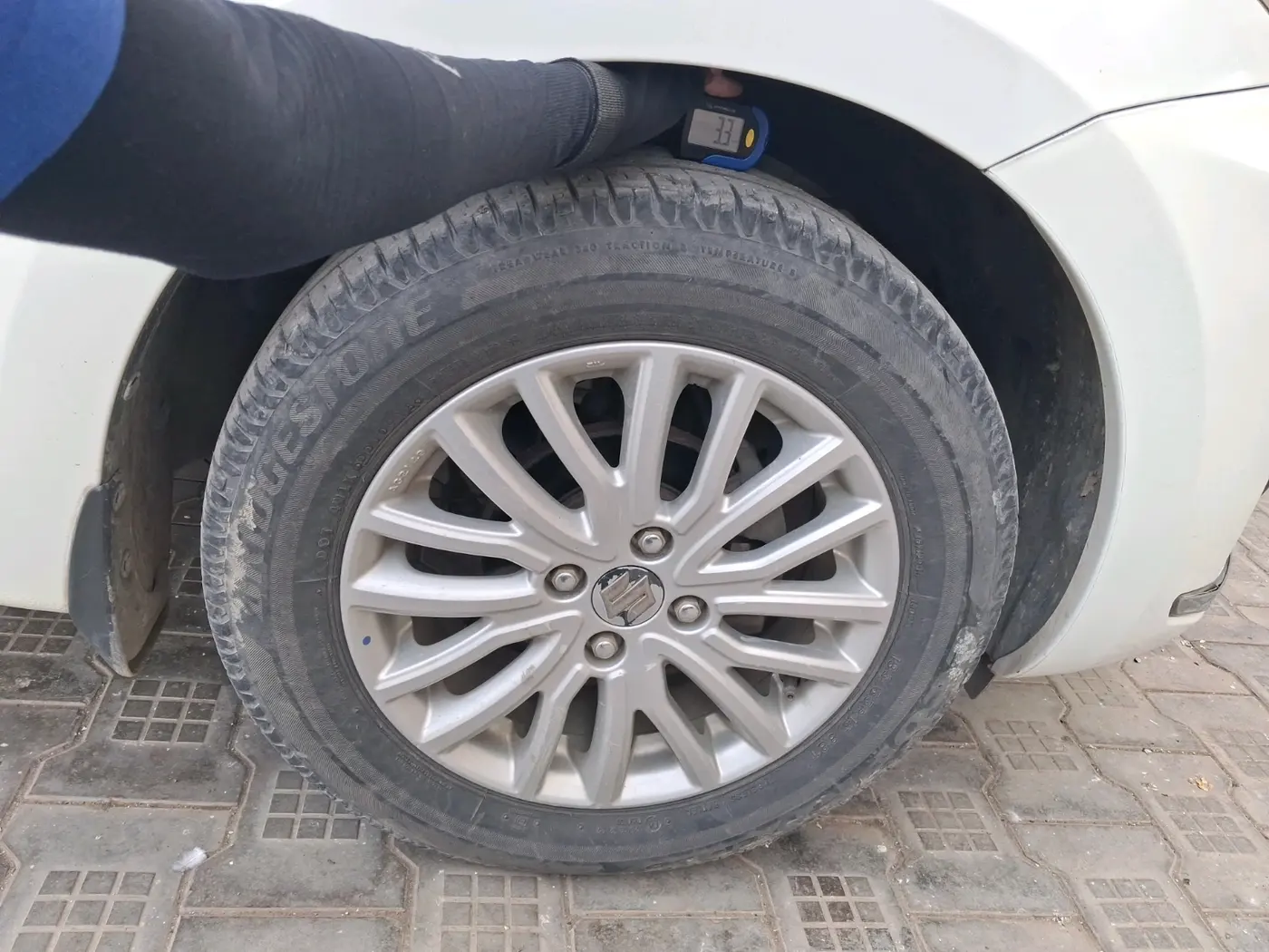 2018 Maruti Dzire ZXI AMT, Petrol, Automatic, 49,900 km, tyre