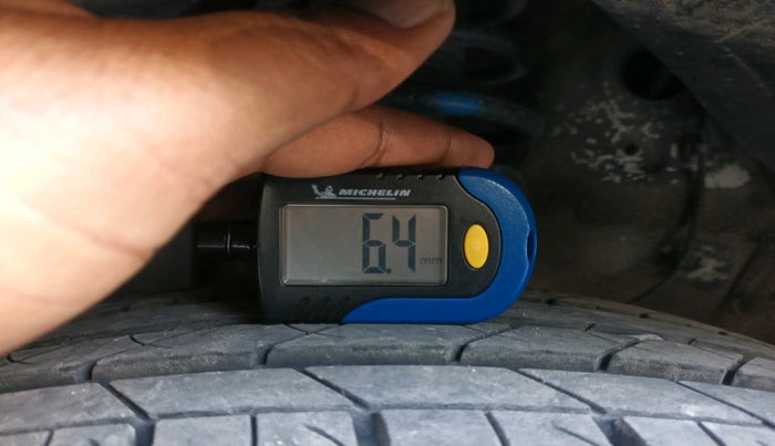 2021 KIA SONET HTX 1.0 IMT, Petrol, Manual, 74,716 km, tyre