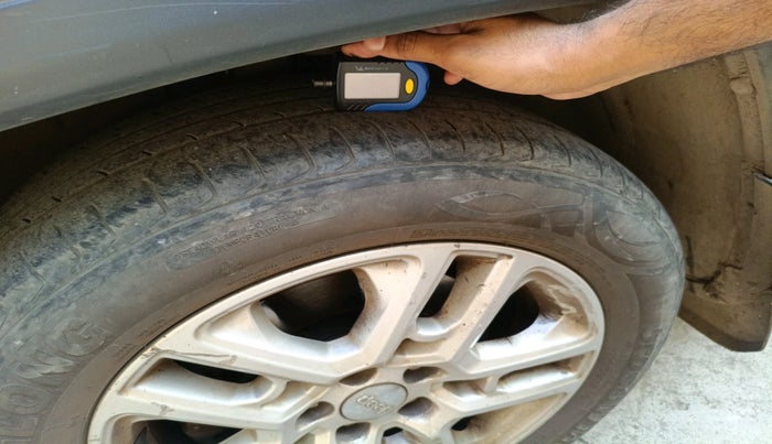 2017 Jeep Compass LIMITED (O) 2.0 DIESEL, Diesel, Manual, 90,915 km, tyre