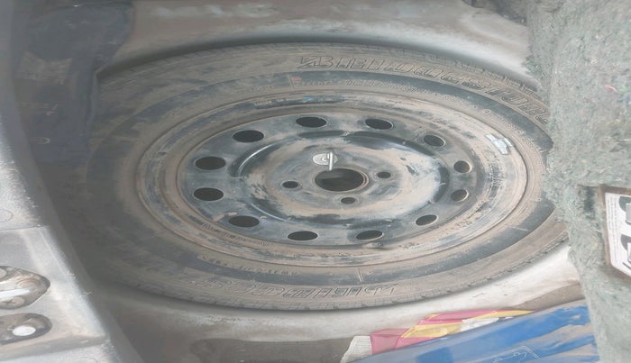 2012 Maruti Ritz VXI, Petrol, Manual, 11,258 km, tyre