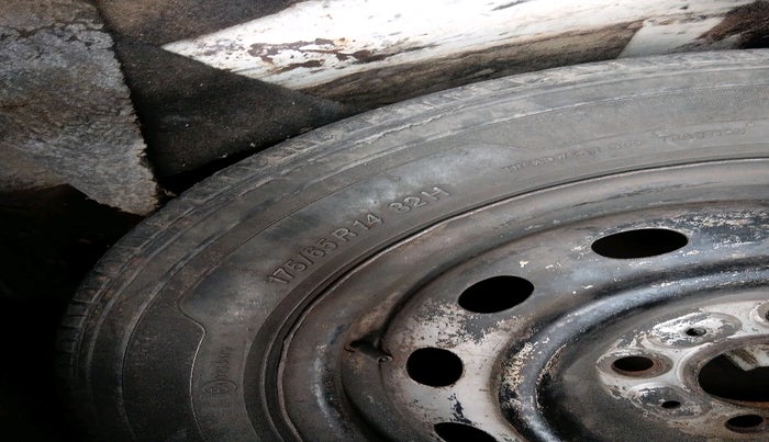 2011 Tata Indica Vista TERRA TDI, Diesel, Manual, 2,48,941 km, tyre