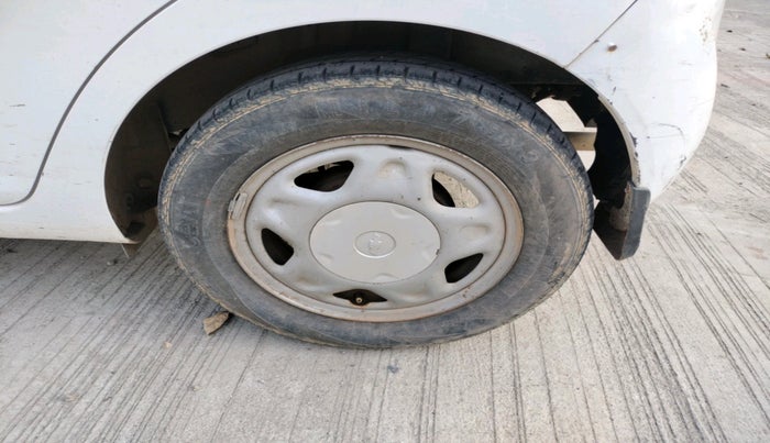 2013 Chevrolet Beat LT DIESEL, Diesel, Manual, 1,04,990 km, tyre