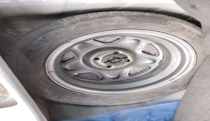 2013 Chevrolet Beat LT DIESEL, Diesel, Manual, 1,04,990 km, tyre