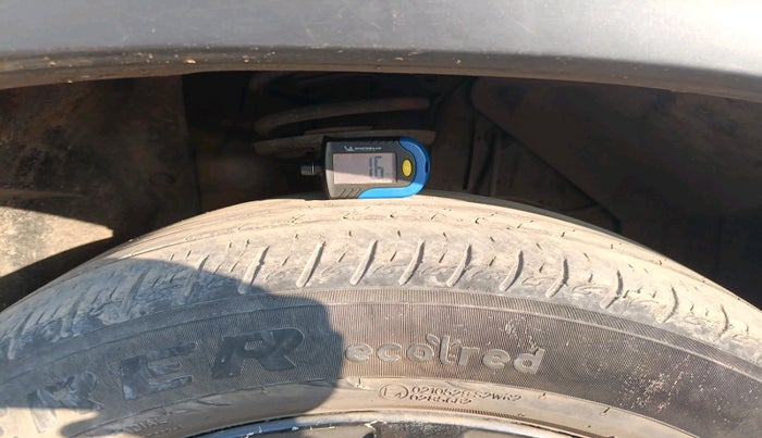 2019 Maruti Vitara Brezza ZDI PLUS AMT, Diesel, Automatic, 1,00,457 km, tyre