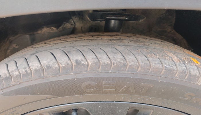 2022 MG HECTOR SHARP 1.5 PETROL CVT, Petrol, Automatic, 84,218 km, tyre