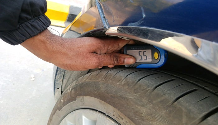 2017 Maruti Ciaz ALPHA DIESEL 1.3, Diesel, Manual, 1,58,031 km, tyre