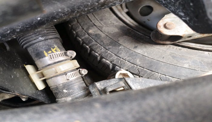 2015 Maruti Wagon R 1.0 LXI CNG, CNG, Manual, 1,07,934 km, tyre