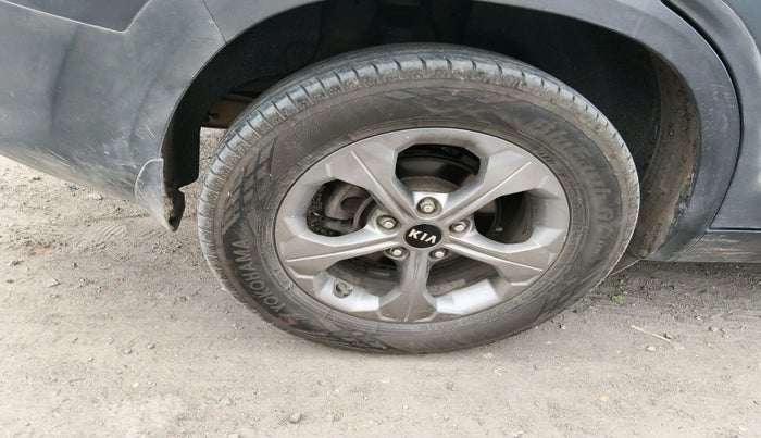 2019 KIA SELTOS HTK PLUS 1.5 DIESEL, Diesel, Manual, 1,55,501 km, tyre